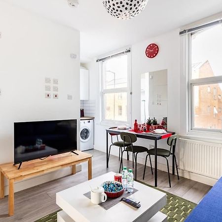 Parkside Stay North London - Victoria Line ภายนอก รูปภาพ
