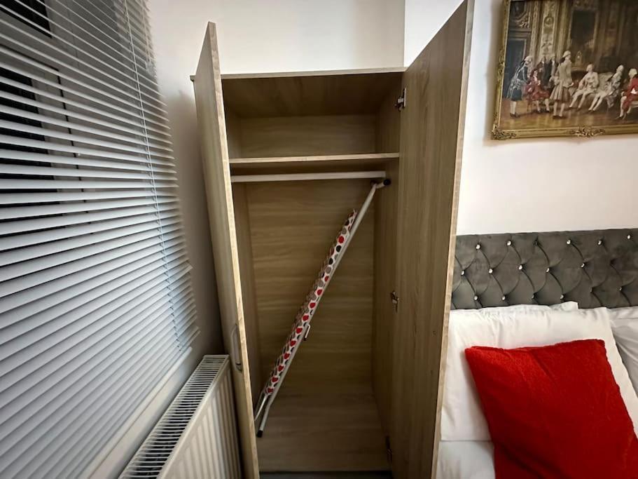 Parkside Stay North London - Victoria Line ภายนอก รูปภาพ