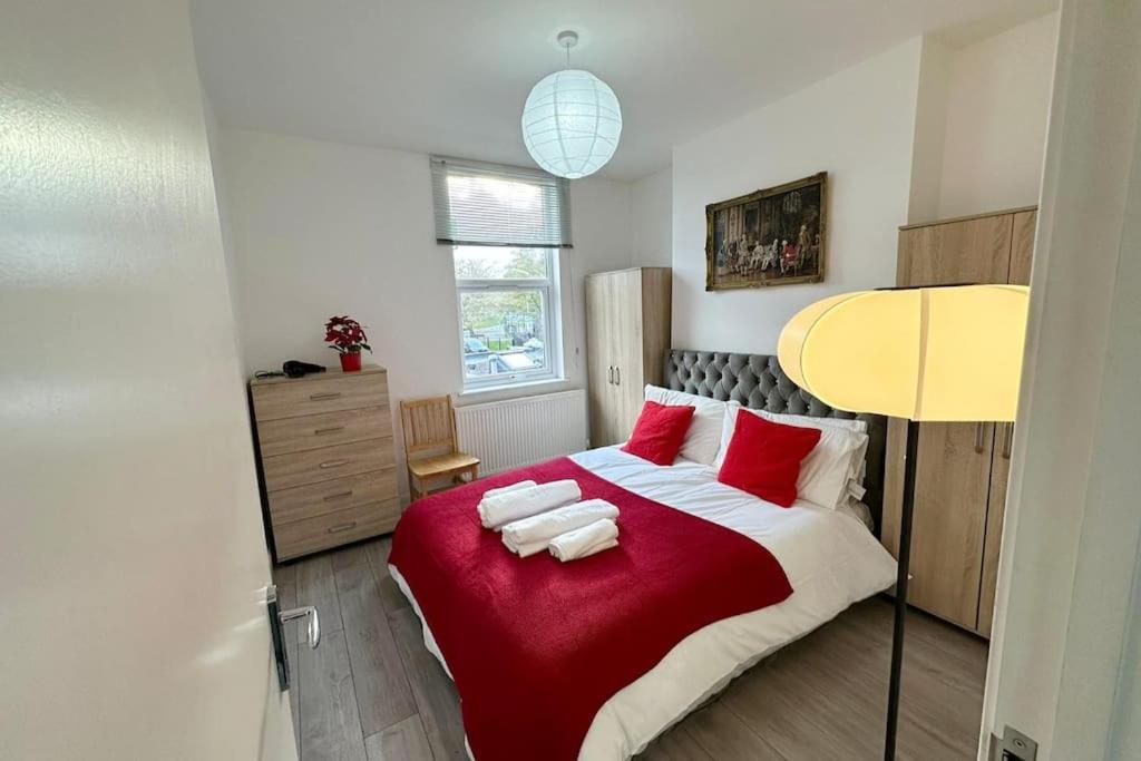 Parkside Stay North London - Victoria Line ภายนอก รูปภาพ