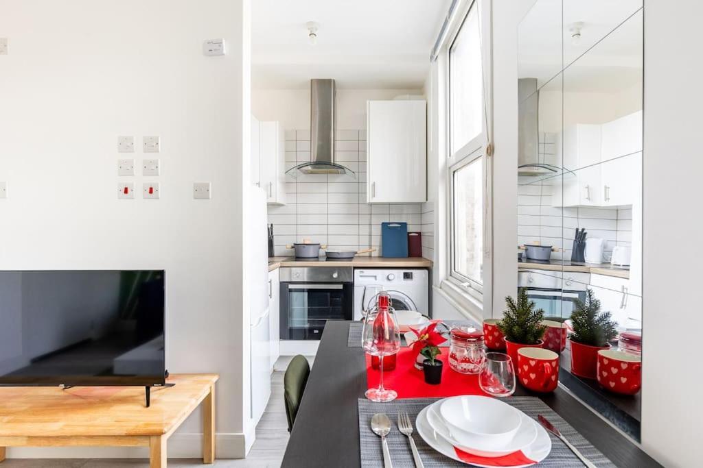 Parkside Stay North London - Victoria Line ภายนอก รูปภาพ